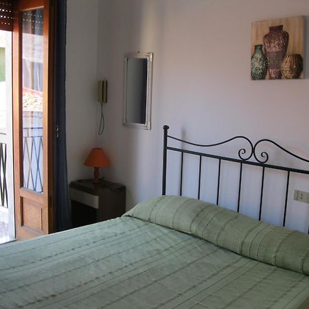 Hotel California Milazzo Quarto foto