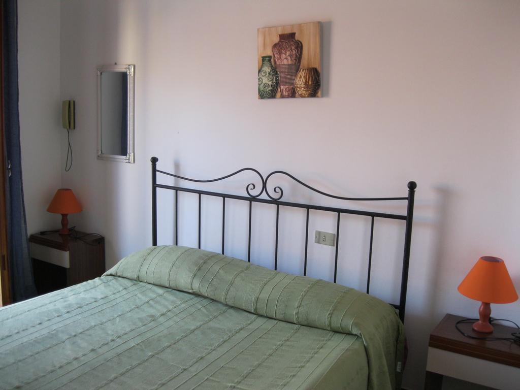 Hotel California Milazzo Exterior foto